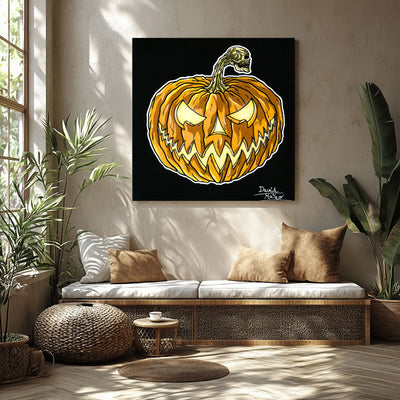 Decoración de interiores para salón para Halloween con una lámina decorativa naranja y negra de calabaza macabra enmarcada.