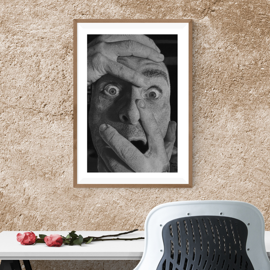 Lámina "El Grito Silencioso" - Autorretrato Hiperrealista