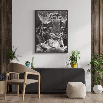 Lámina artística “El Último Sapiens” | Dibujo realista en blanco y negro