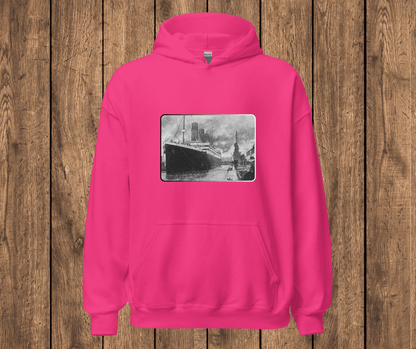 Sudadera con Capucha – Titanic, Arte Blanco y Negro