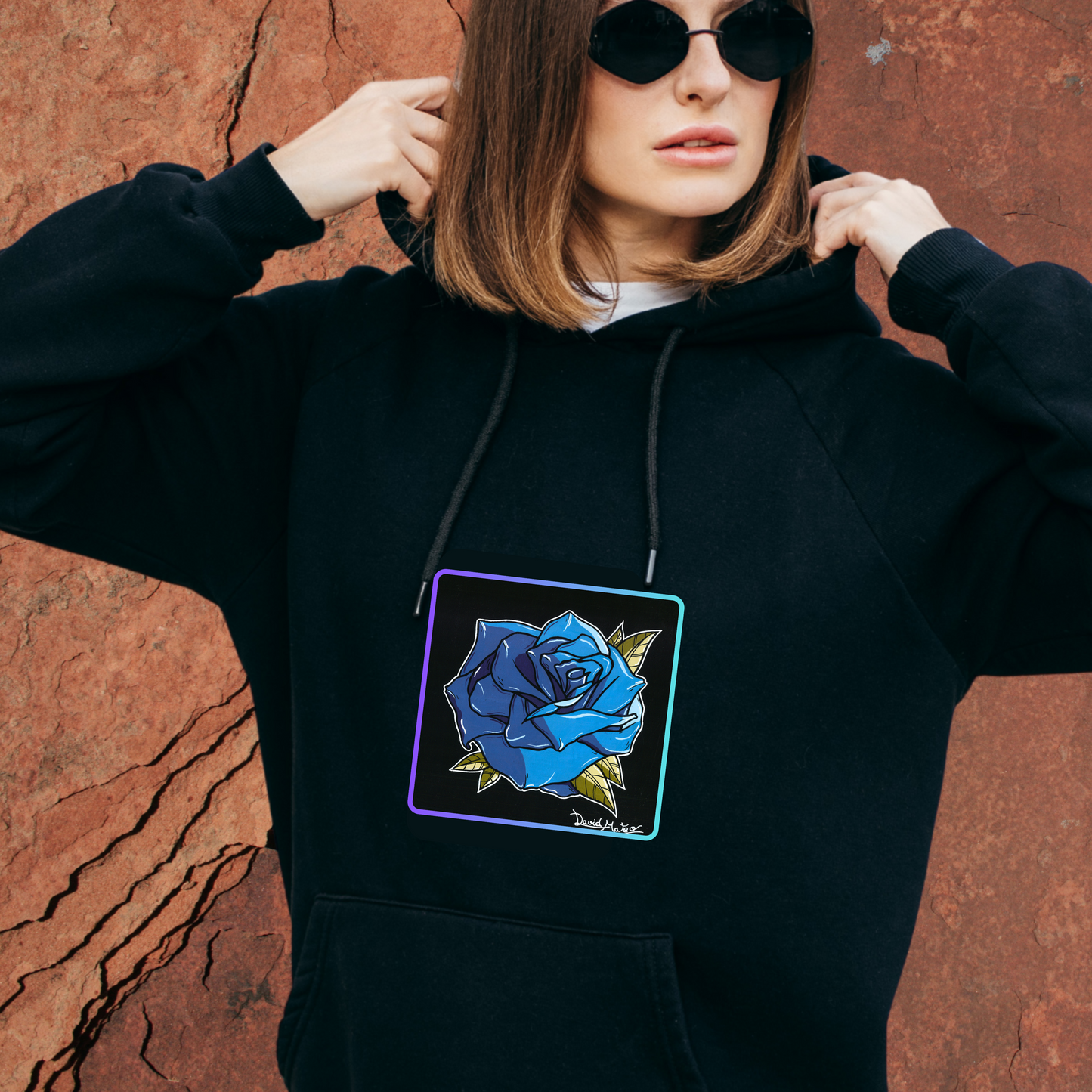 Sudadera con Capucha – Rosa Azul, Diseño Artístico