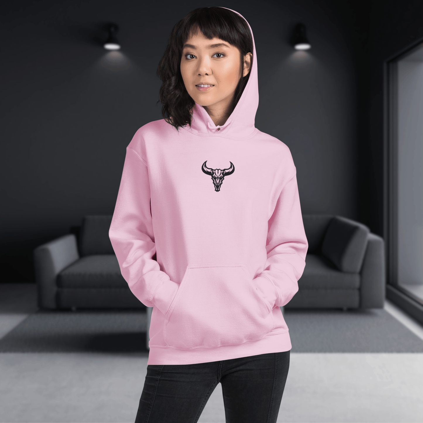 Sudadera "Emblema" con Logo central Bordado (Colores Claros)