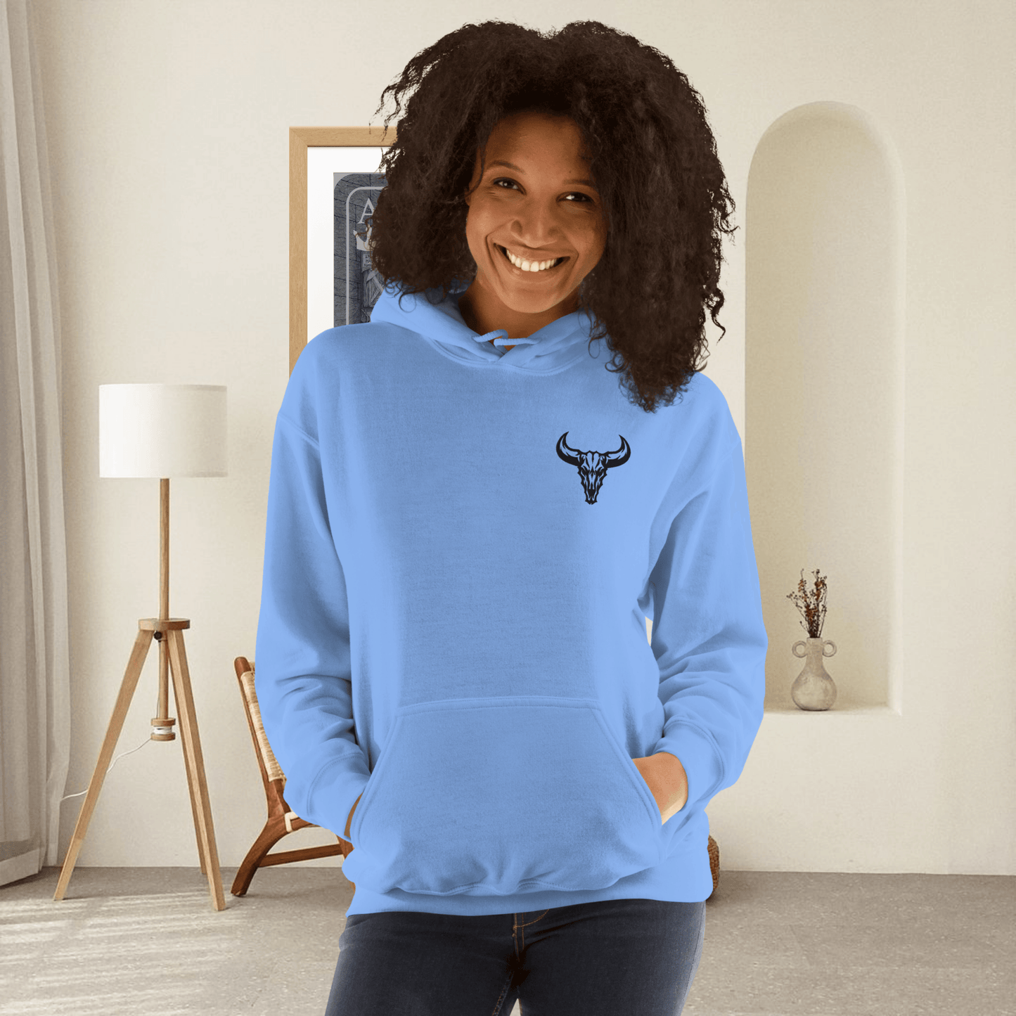 Sudadera "Emblema" con Logo Bordado (Colores Claros)