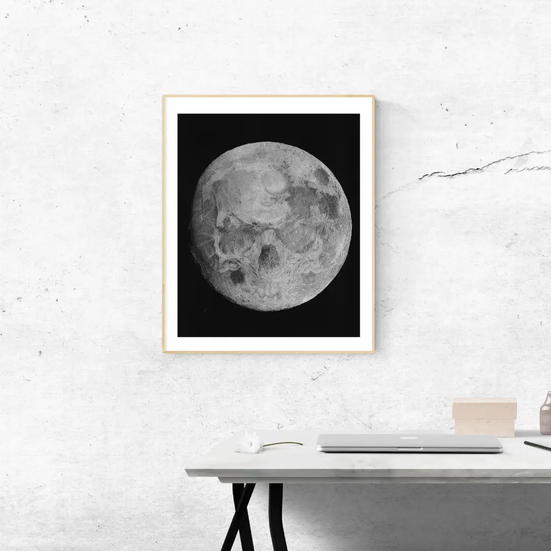Lámina del dibujo de la luna, donde los cráteres forman un cráneo humano (Luna Calavera). Una potente pieza de arte simbólico y astronómico en blanco y negro.