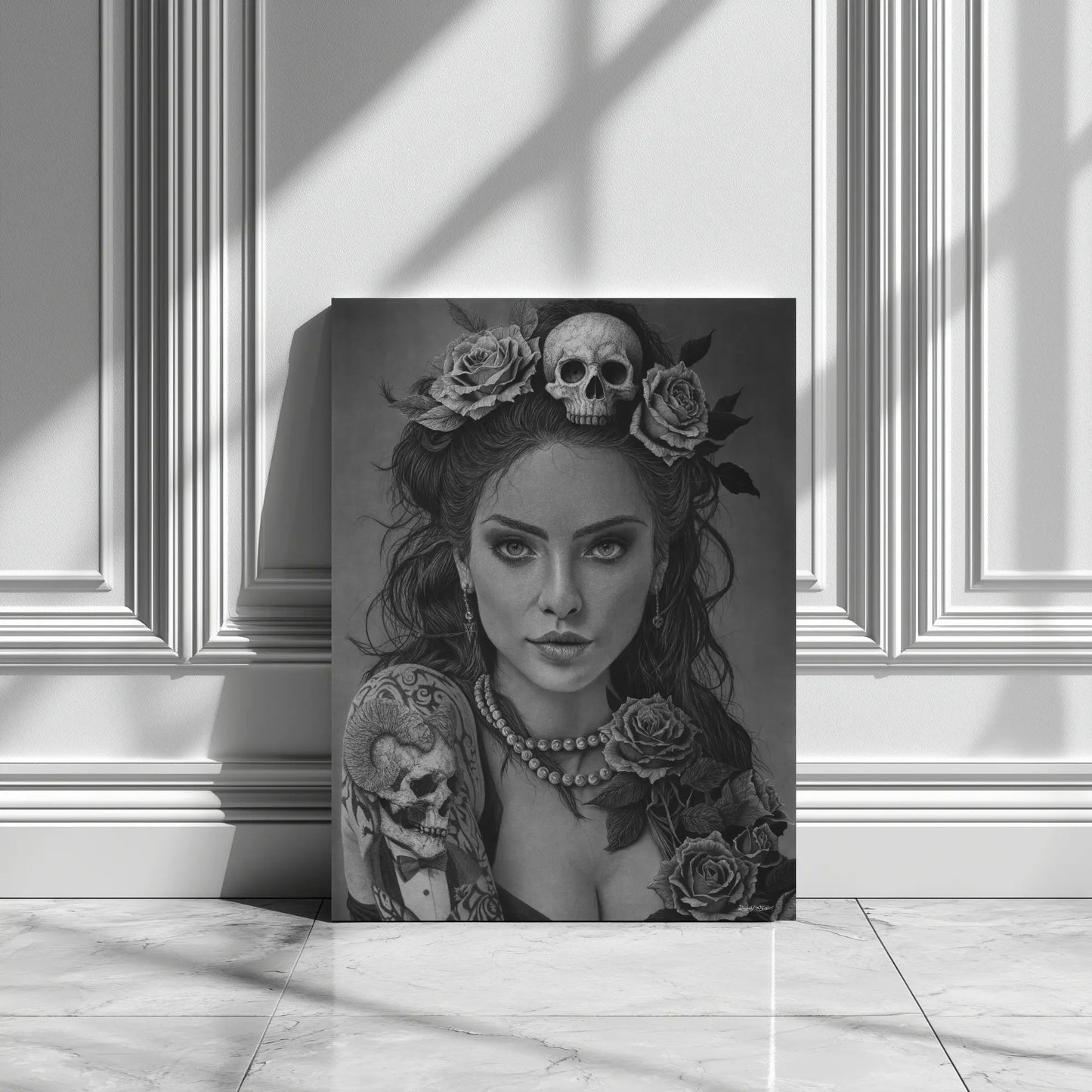 Lámina de retrato hiperrealista en blanco y negro que representa un rostro femenino con calavera y rosas, dibujado a grafito con gran nivel de detalle.