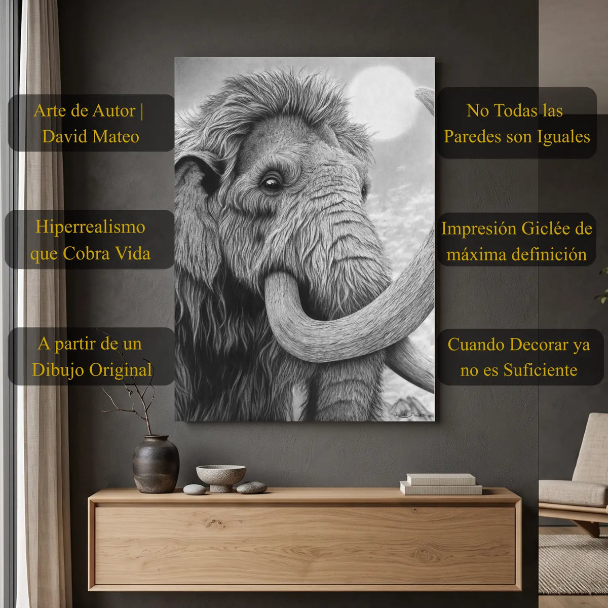 Cuadro moderno para la decoración de interiores de un dibujo realista de un mamut lanudo a carboncillo.