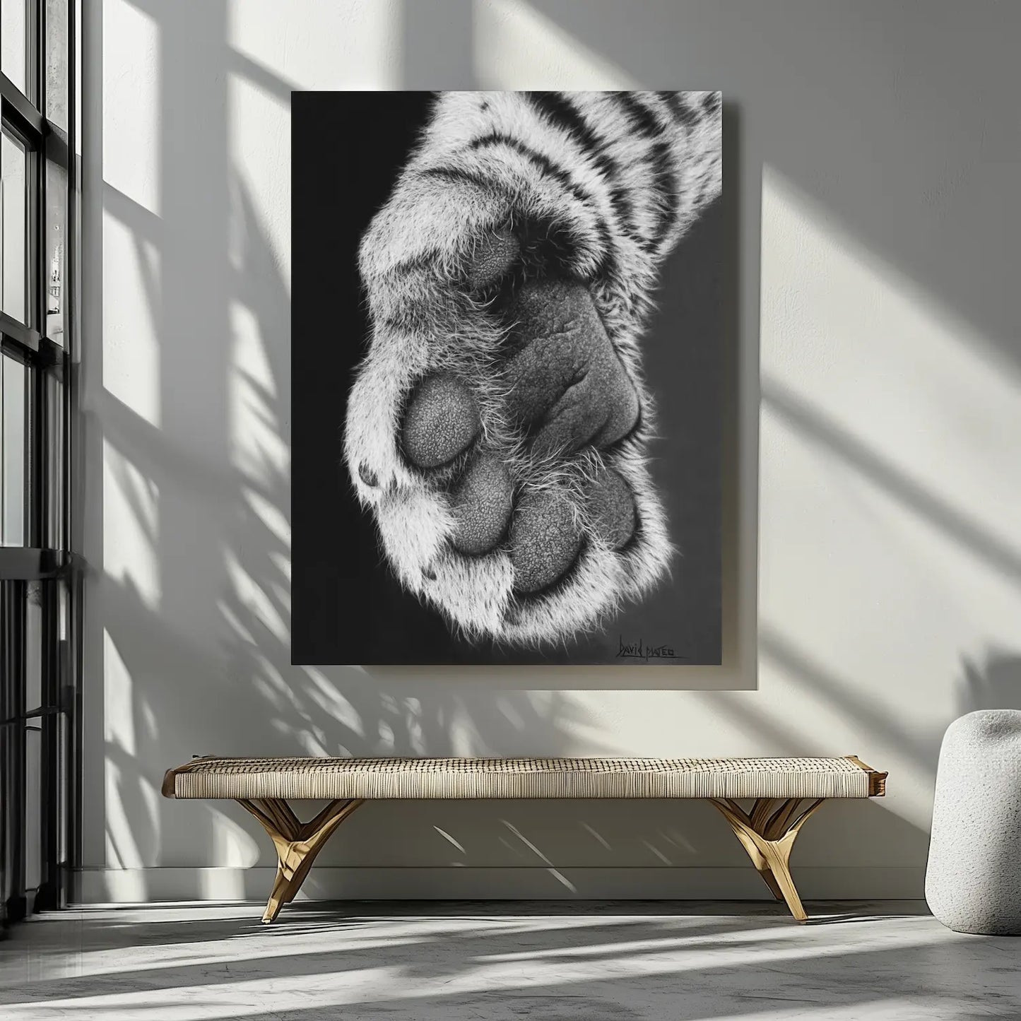 Decoración de interiores con esta lámina para cuadros modernos de una pata de tigre.