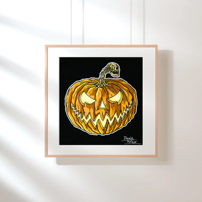 Lámina de una calabaza tallada con una cara malvada (Jack-o'-lantern). El tallo se transforma en un cráneo, fusionando el arte de Halloween y el tema Memento Mori.