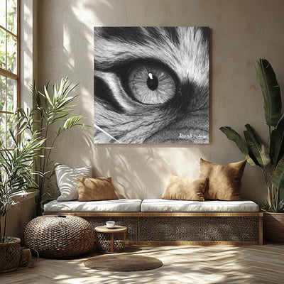 Lámina decorativa para pared de ojo de tigre hiperrealista a carboncillo de David Mateo en un ambiente moderno. Dibujo a lápiz.
