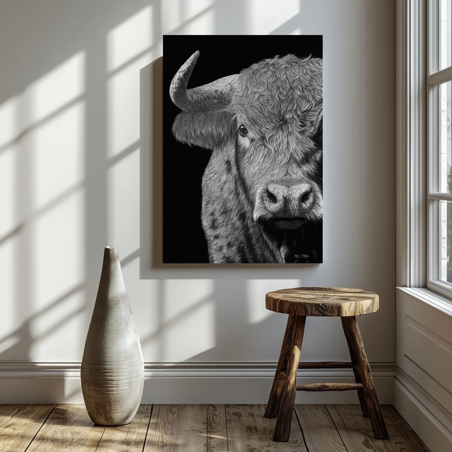 Obra de arte de un toro salvaje del artista David Mateo. Dibujo a lápiz en hiperrealismo.