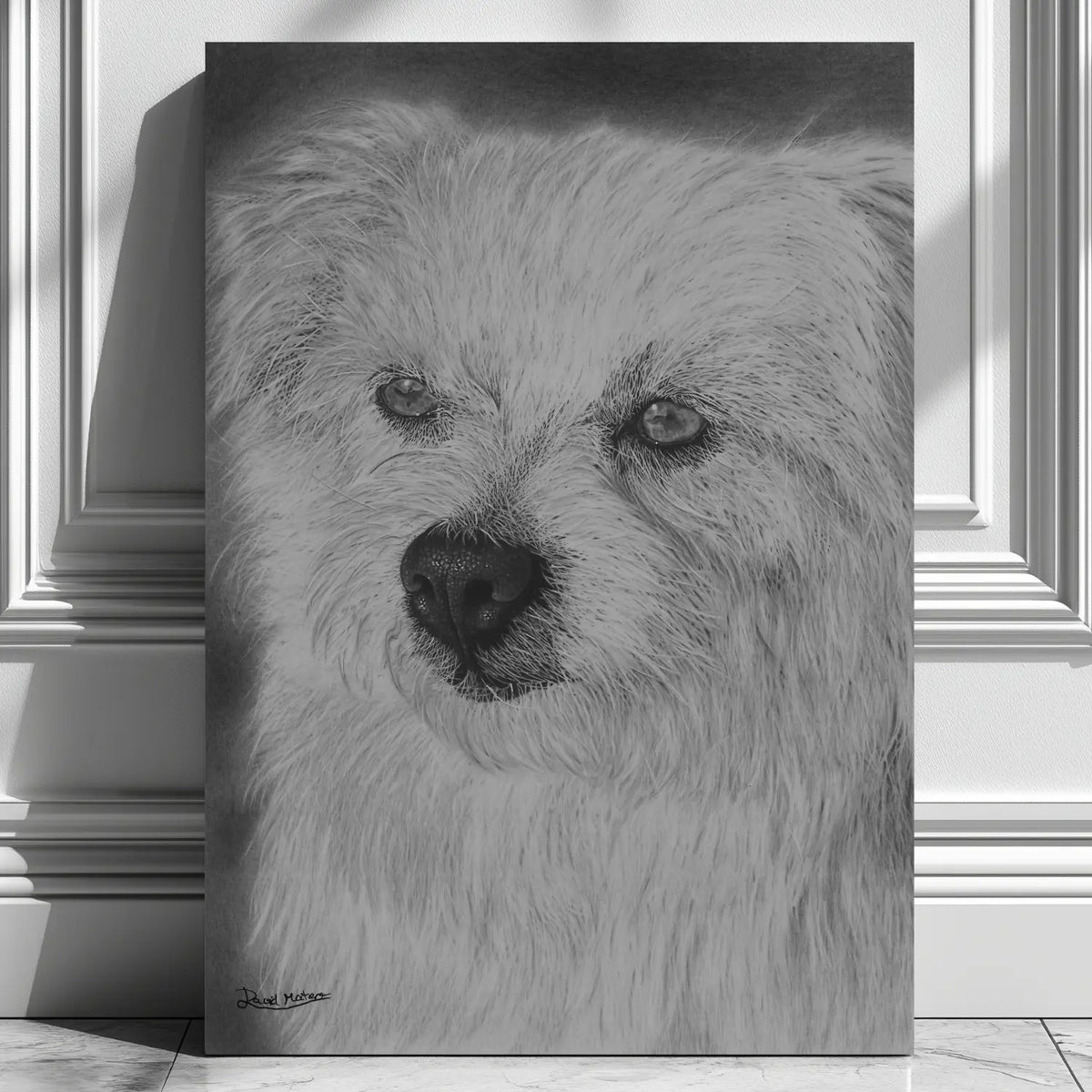 Poster decorativo de un perro blanco dibujado a mano con lápices de grafito por David Mateo.