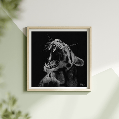 Lámina Fine Art "Salvaje": Retrato de Leopardo a Carboncillo