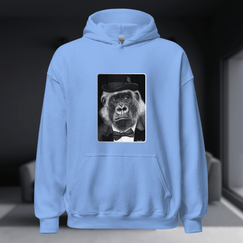 Sudadera con capucha de color azul con el diseño del dibujo hiperrealista "¡Qué Mono!" de un gorila con sombrero, por el artista David Mateo.