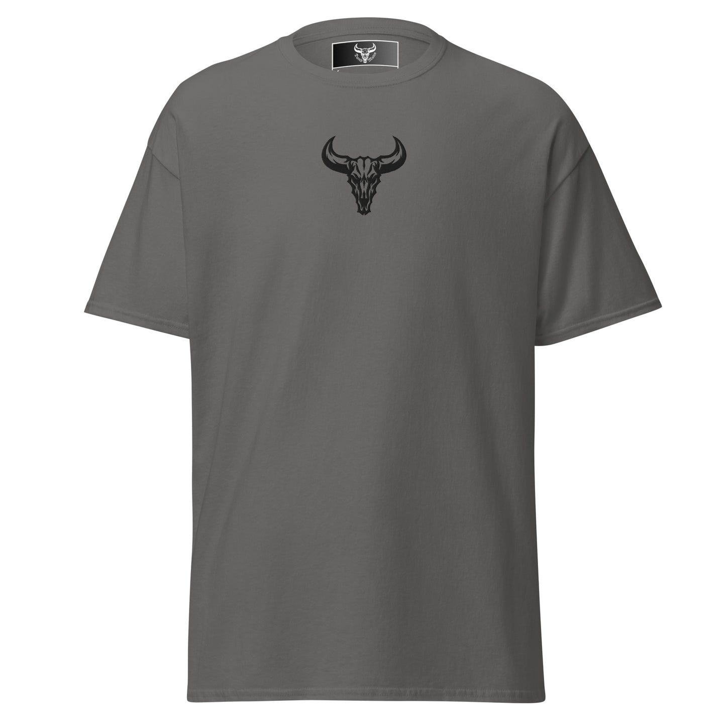 Camiseta de algodón gris charcoal con logo de calavera de toro negro bordado en el centro del pecho, camiseta unisex de estilo minimalista para hombre y mujer.