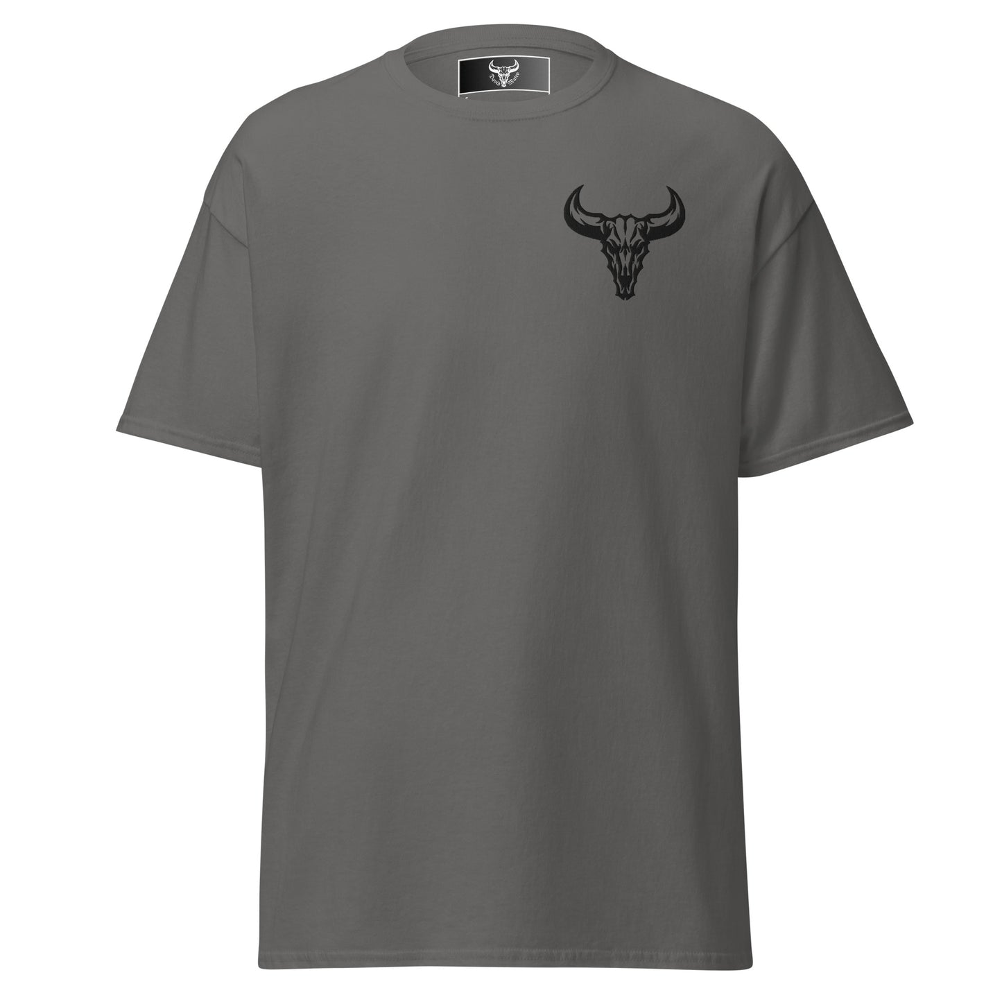 Camiseta de algodón gris charcoal con logo de calavera de toro negro bordado en el pecho izquierdo, camiseta unisex de estilo minimalista para hombre y mujer.