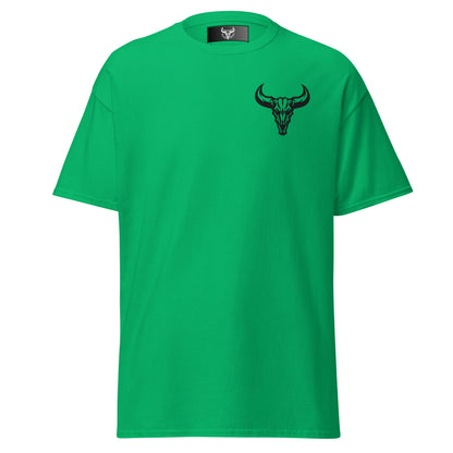 Camiseta de algodón verde irish con logo de calavera de toro negro bordado en el pecho izquierdo, camiseta unisex de estilo minimalista para hombre y mujer.