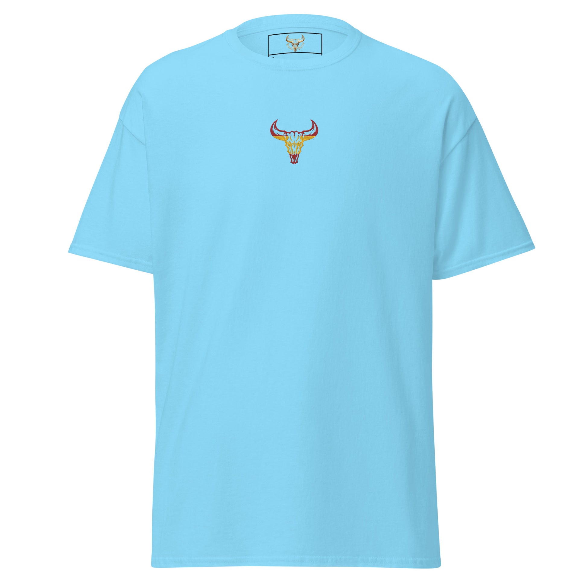 Camiseta de algodón unisex clásica azul cielo con el logo de la calavera de toro de David Mateo Art con los colores de España.